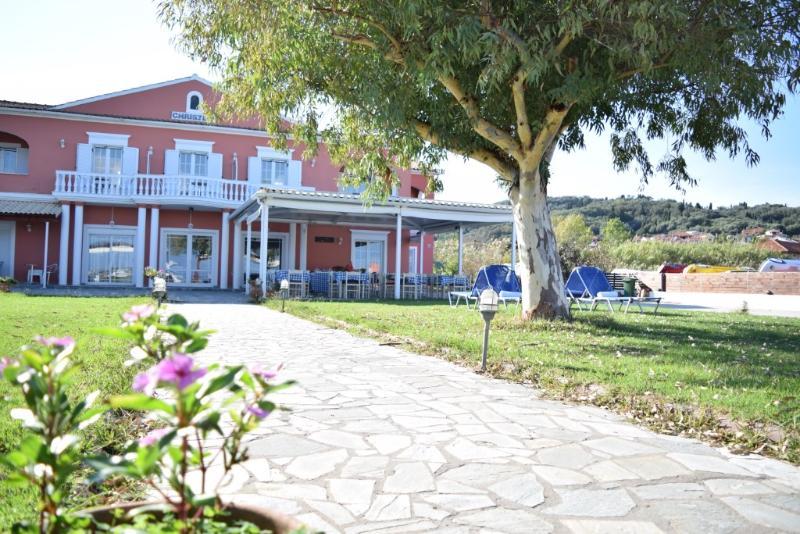 Christina Hotel Petriti Corfu  Zewnętrze zdjęcie